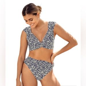 New Leonisa Colombian Bikini set with highwaist bottoms, BIOPET technology.